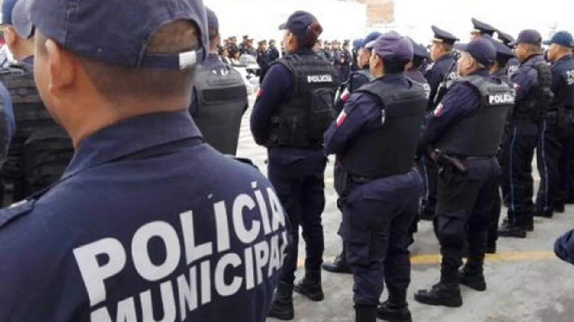 Un juez de control vinculó a proceso a 14 de los 20 policías municipales de Quimixtlán, detenidos el pasado 31 de agosto